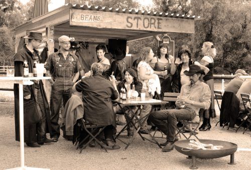 Pro Western Höchst kann neben Wild-West-Nostalgie auch Schottenspiele ausrichten. ajk/2