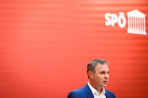 Seine Siegesrede musste Babler vor Journalisten halten. ReuTERS
