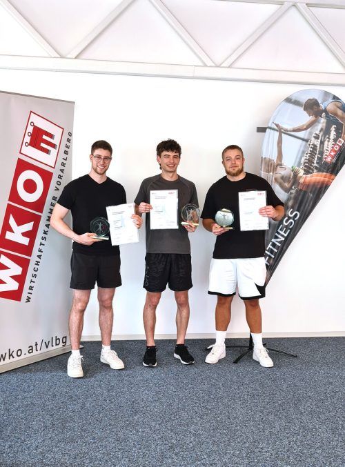 Wettbewerb Beim Landeslehrlingswettbewerb der Fitnessbetreuer ging der Sieg an Florian Lechleitner (Magic Fit Dornbirn). Silber sicherte sich David Marte (Fitness- und Gesundheitszentrum Vital Plus Lauterach). Bronze holte Noah Mixson (Vital Plus Lauterach).  wkv/A.Gstach