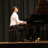 Yunus Kaya hat mit dem Klavier gemalt