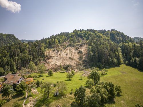 Der Hang in der Hochreute kommt nicht zur Ruhe. VN
