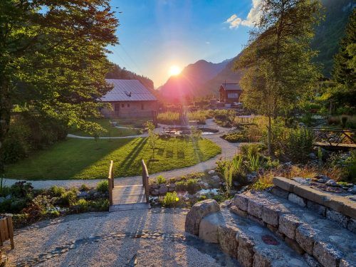 Der Kneipp&Relax Garten Alfenz in Klösterle lockt viele Besucher an. Auch diverse Veranstaltungen werden dort angeboten. tourismusverein klösterle