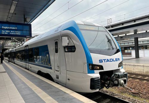 Der Ostschweizer Zughersteller Stadler Rail fährt in Österreich elektrisch.  Fa