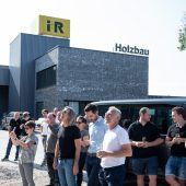 i+R investiert 8,5 Millionen Euro in Holz