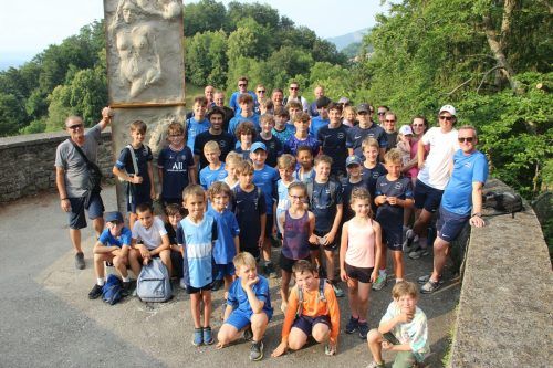 Die Jugend des SC Admira Dornbirn wanderte auf den Schlossberg. mima