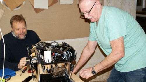 Ein Zeichen gegen die Wegwerf-Gesellschaft im Reparaturcafé Leiblachtal in Hörbranz. MST