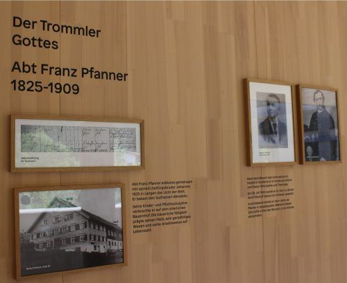 Eine spezielle Wandzeitung schildert im Abt Pfanner Haus das Leben und Wirken des großen Langener Heimatsohns. STP (2)
