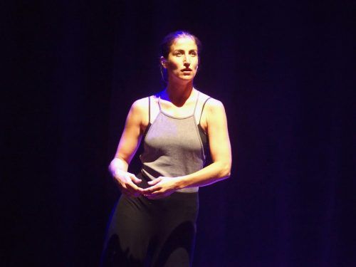 Es ist ein Stück Ballettmusik, und so funktioniert nun auch die zusätzliche Komponente mit Silvia Salzmann. JU (2)