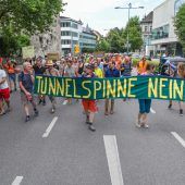Klimaaktivisten legten Verkehr an der Bärenkreuzung lahm