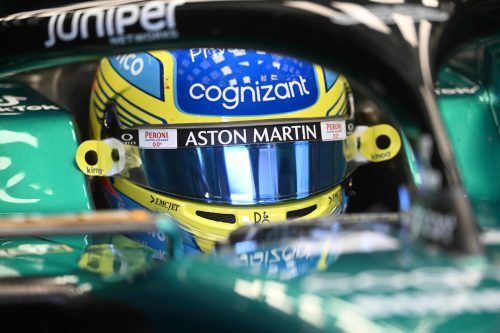 Fernando Alonso und sein Bolide wollen just in Silverstone die RB-Phalanx brechen. apa