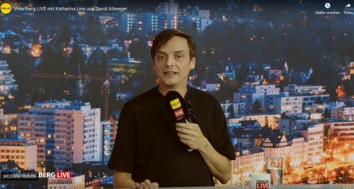 FH Vorarlberg-Dozent David Altwenger begleitete seine Studenten bei der Entwicklung von visuellen Medien für das Wohnzimmer der Poolbar Feldkirch.