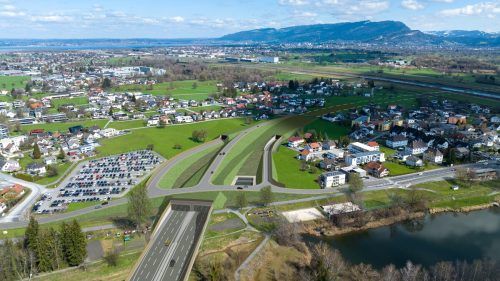 Die S18 soll als CP-Variante großteils unterirdisch durchs Ried führen. Durch den Ministerwechsel werden die Karten neu gemischt. ⇒Illustration Asfinag