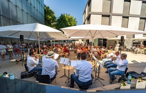 Im Rahmen der Bregenzer Festspiele leben und arbeiten die Wiener Symphoniker in ihrer zweiten Heimat am Bodensee und präsentieren sich beim Tag der Wiener Symphoniker in verschiedenen Formationen. VN/Stiplovsek