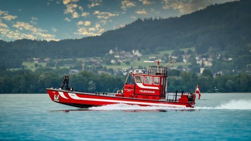 In das Harder Feuerwehrboot wurden vom Landesfeuerwehrverband stolze 700.000 Euro investiert.  landesfeuerwehrverband