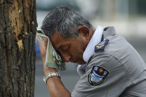 In Peking wurde am Donnerstag die höchste Hitzewarnstufe ausgerufen.  AP