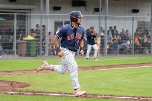 Indians-Routinier Marcel Theiner trug mit zwei Homeruns maßgeblich zum 7:0-Erfolg in der letzten Begegnung und dem Halbfinaleinzug bei. VN/Rhomberg