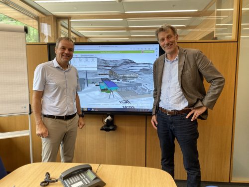 Markus Burtscher (GSL Tourismus) und Dieter Stähele (Projektleiter) präsentieren das neue Projekt.  VN/JUN