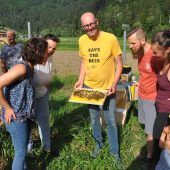 Ein neuer Lehrbienenstand