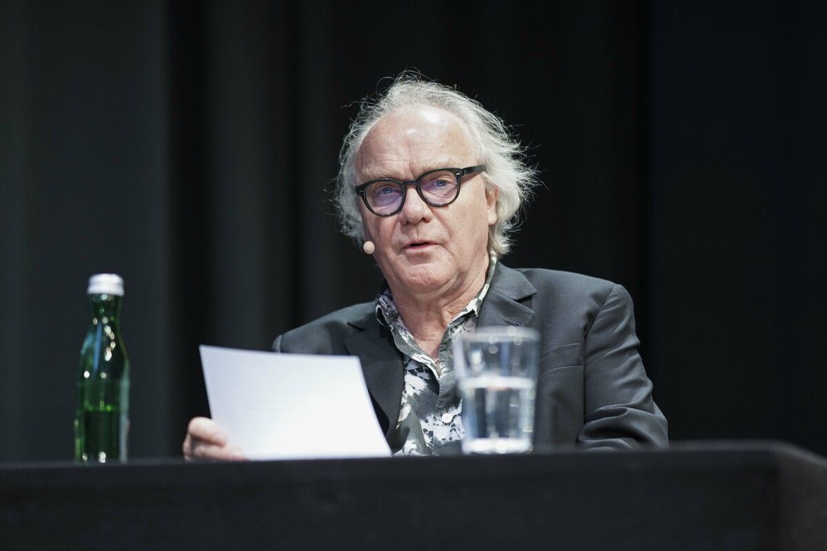 „Sprache setzt im selben Maß Einigung voraus, wie sie Einigung erzeugt“, so Michael Köhlmeier.⇒APA/Manhart