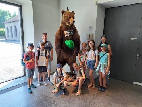 Mit dem Erlös des Kindercafés in Nüziders ging es für die Kinder des Kernteams in die inatura nach Dornbirn.  Gemeinde
