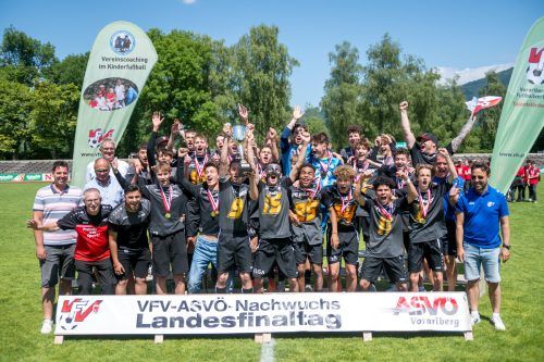Mit großer Nervenstärke wurde die SPG Kumma U-16 im Elfmeterschießen Landesmeister. vn/Rhomberg