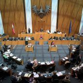 Politik in Kürze