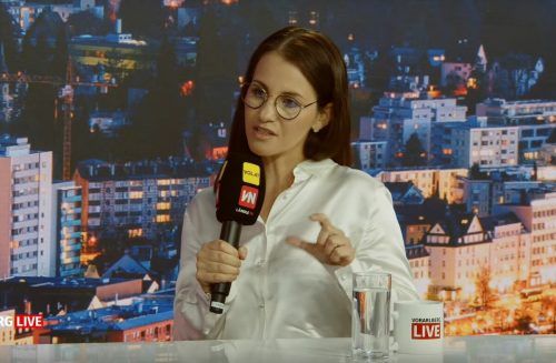 Daniela Tschallener berichtete von einem neuen Phänomen, das offenbar in die Arbeitswelt Einzug hält. 