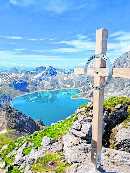 Das Gipfelkreuz auf dem 2412 Meter hohen Schafgfall oberhalb des Lünersees wird am Samstag, dem 5. August, um 11.30 Uhr eingeweiht. heribert thoma