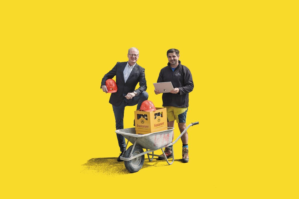 Das Kabarettisten-Duo spielt sein neues Programm „Buggla“ in 17 Vorarlberger Ortschaften – die VN verlosen 20 x 2 Karten für eine Aufführung nach Wahl.Veranstalter