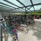 Fahrradstellplätze rund um den Bahnhof sollen attraktiver werden