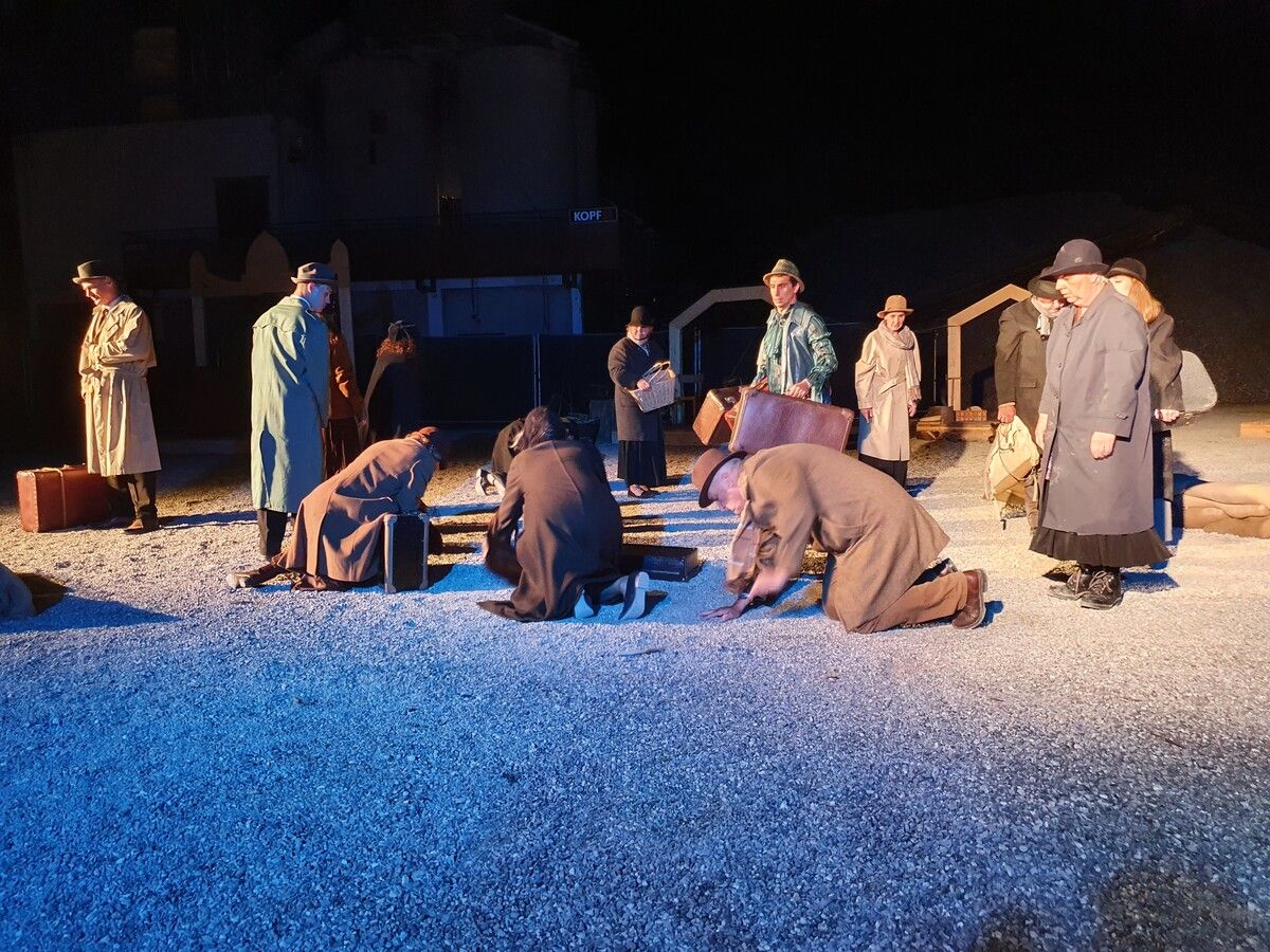 „Die Korrektur eines Tunichtguts“ von Heidi Salmhofer im Altacher Freilufttheater. Thomas Schiretz