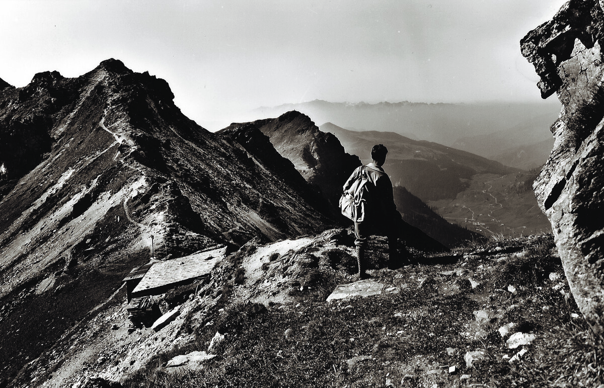Dieses Foto, aufgenommen am Grat des St.-Antönier-Jochs, stammt aus dem privaten Archiv von Friedrich Juen. Juen (3), CRO