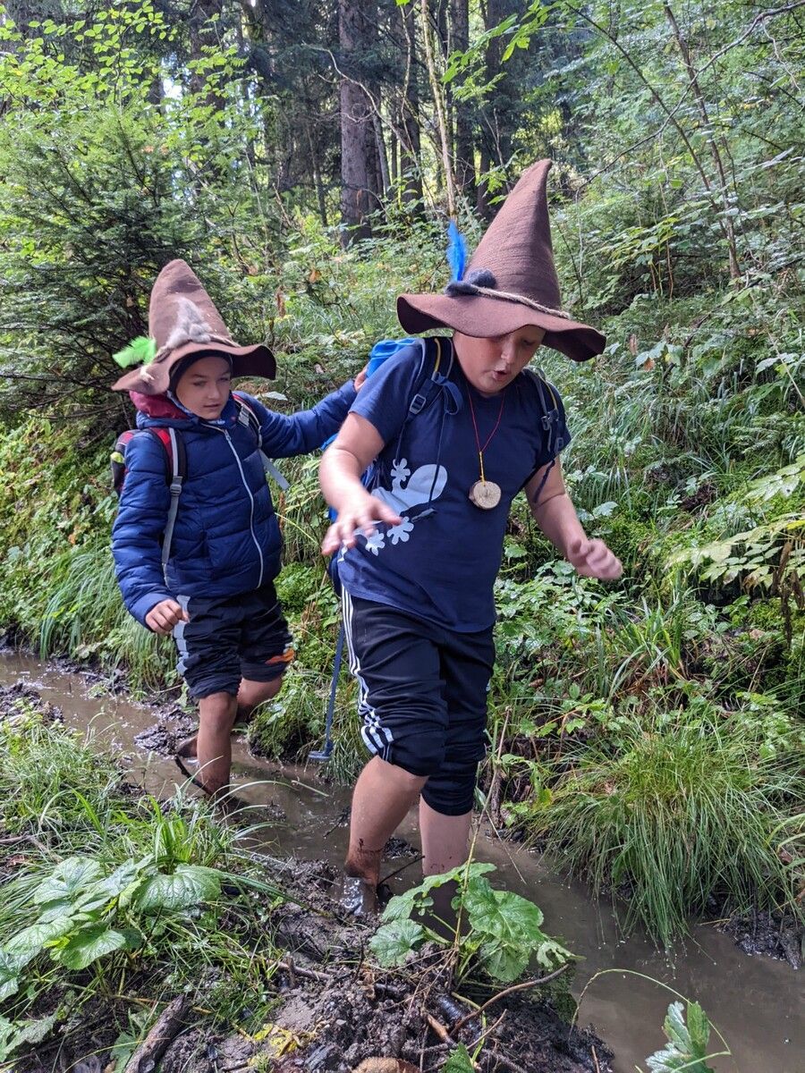 Ein außergewöhnlicher Tag erwartet die Kinder in Gurtis. privat