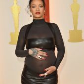 Mamafreuden bei Rihanna