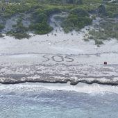 Schiffbrüchiger dank „SOS“-Schriftzug in Sand gerettet