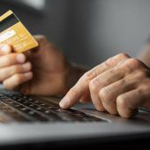 Pensionist um 14.500 Euro betrogen