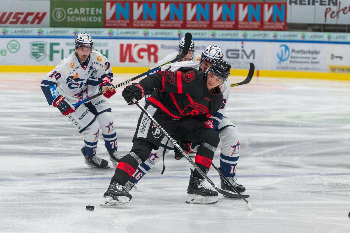 Pioneers-Stürmer Luka Maver gelang im zweiten Abschnitt der Treffer zur zwischenzeitlichen 2:0 Führung.VN-Stiplovsek