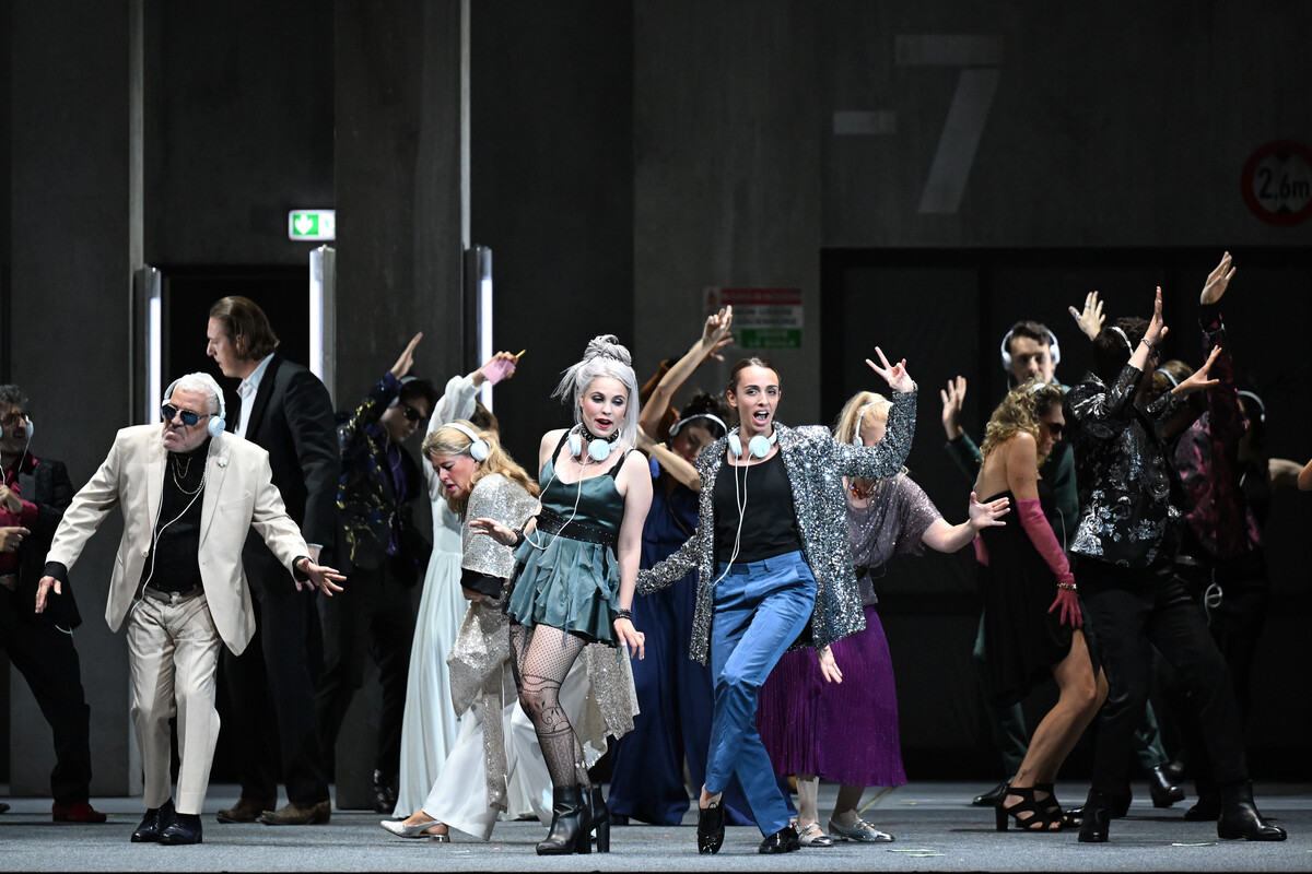 Regisseur Martin Kušej inszenierte die Oper „Le Nozze di Figaro“. apa/Gindl