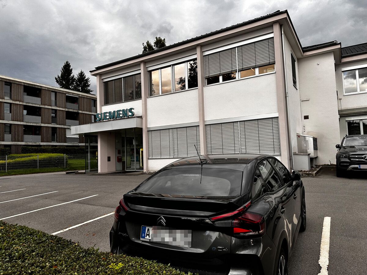 Siemens Vorarlberg ist im Brennpunkt eines sich entwickelnden Millionenskandals aufgrund von Betrugsvorwürfen bei Bauaufträgen. VOL