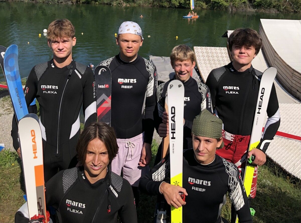 Andre Wieser, Konstantin und Felix Schwendinger, Michael Krojer (hinten v. l.), Nils und Luca Gappmaier (vorne v. l.).