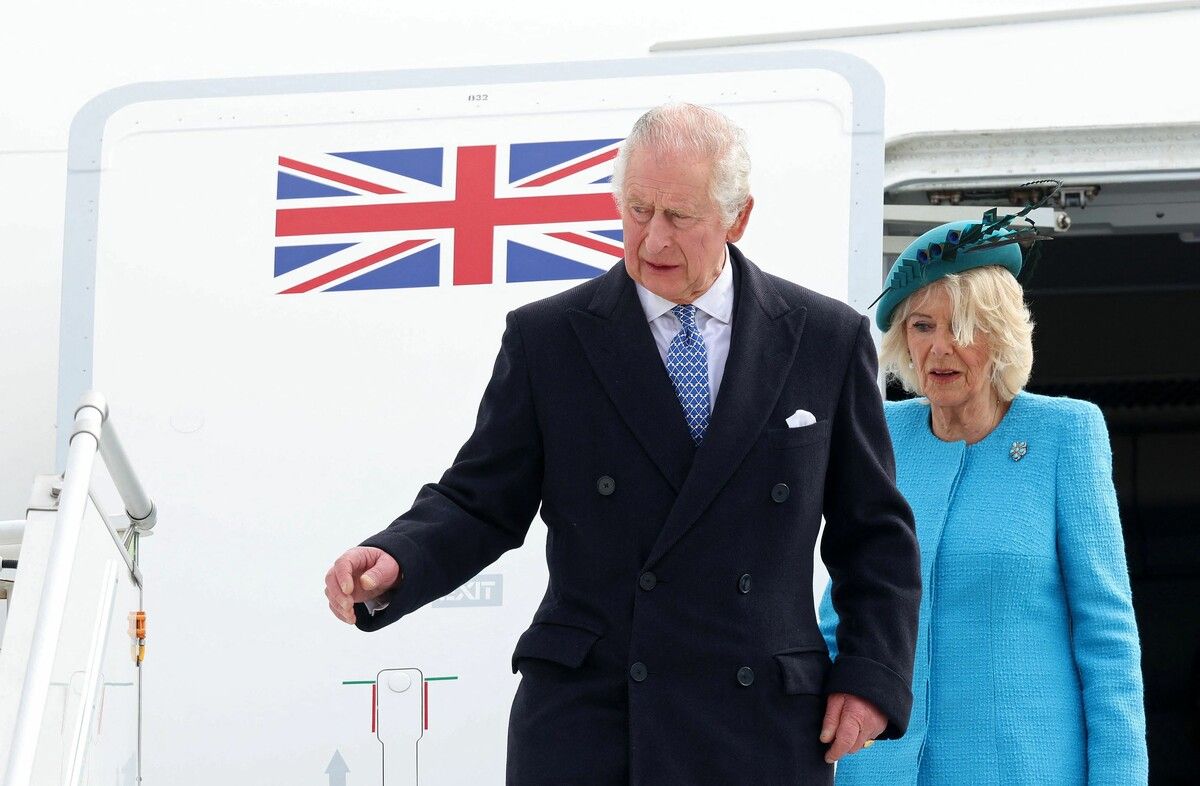 Charles und Camilla treten heute die verschobene dreitägige Reise nach Frankreich an. afp