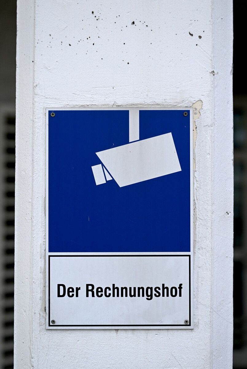 Der Rechnungshof beschäftigte sich mit Auftritten in sozialen Medien. APA