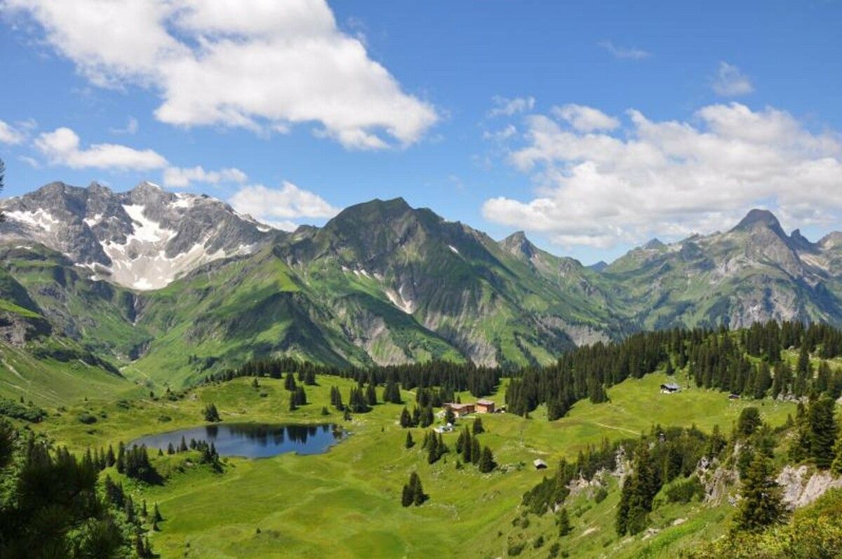 Die 15. Seven-Summit-Tour bietet am Samstag, 9. September, wieder eine Mischung aus sportlicher Herausforderung und Naturerlebnis. STP (2)