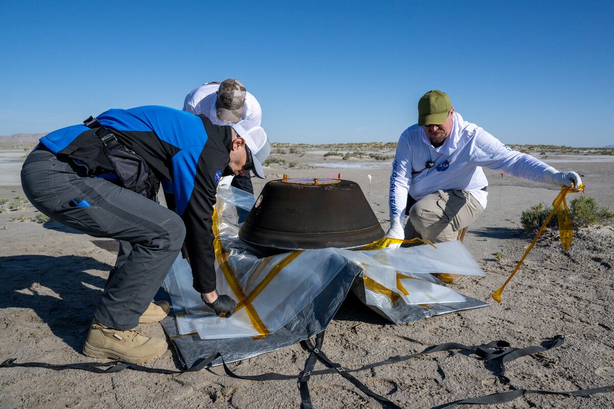 Die Kapsel landete in der Wüste des US-Staats Utah. ap