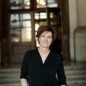 Doris Knecht macht den Halbzeit-Pfiff