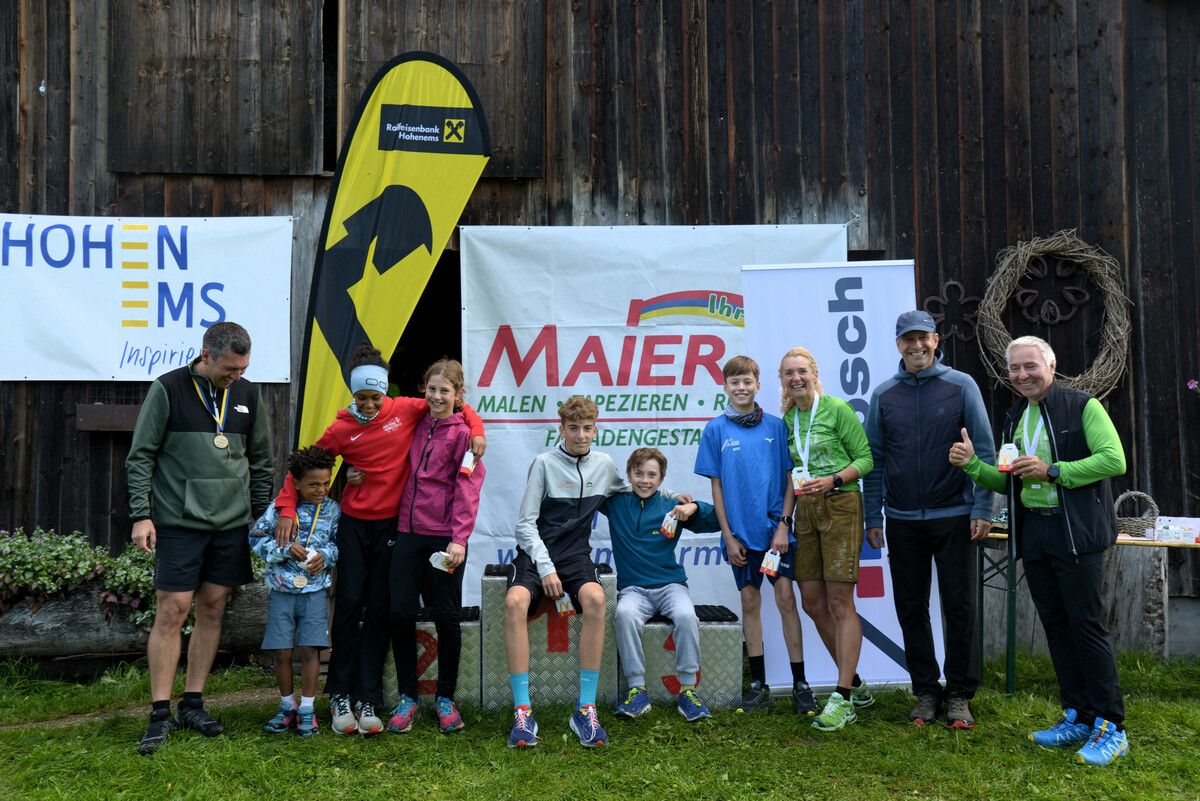 Ehrung für die große Leistung der kleinsten Teilnehmer beim 8. Lauf is Gsohl. Lauftreff Hohenems