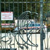 Nashorn-Attacke im Zoo Salzburg. Pflegerin stirbt. »D10