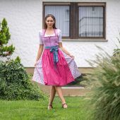 Richtig aufgebrezelt zum Oktoberfest
