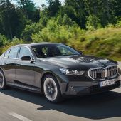 5er-BMW: Zwei Neue mit Stecker