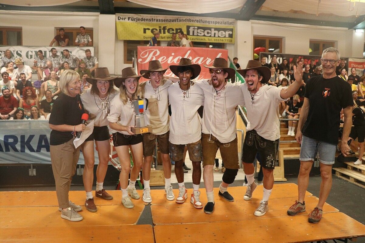 Gleich bei seiner Premiere konnte das Team „Swaziland“ überzeugen und sich den Titel sichern. cth (2)